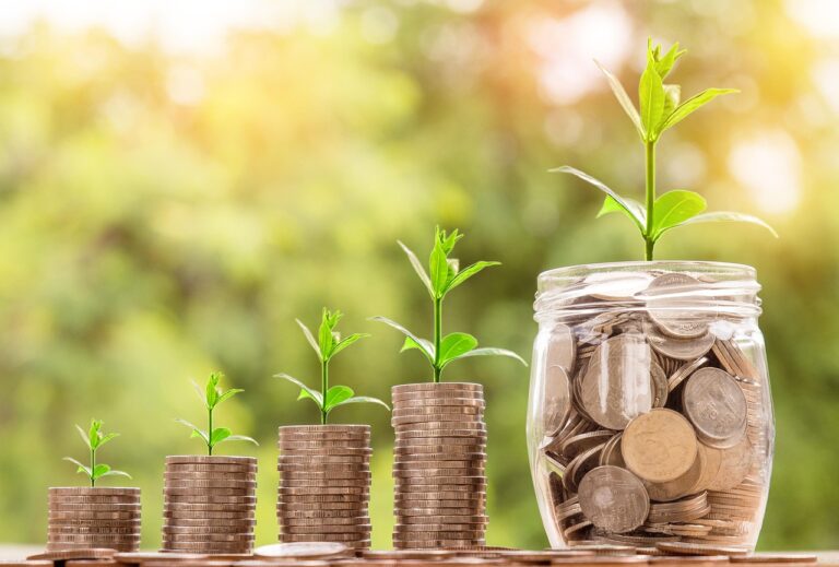 10 Simple Ways to Save Money Every Month